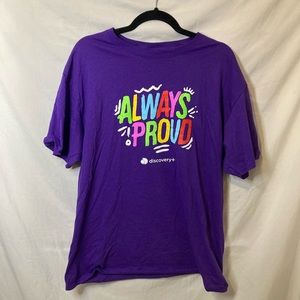 Purple Pride Month large T-shirt🌈💜